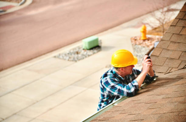 Best Roof Gutter Cleaning  in Summit, WA